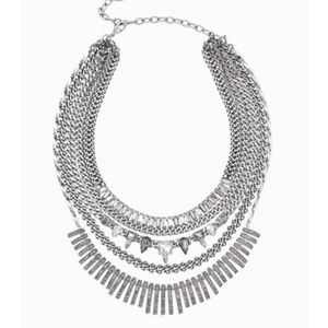 Stella & Dot Amelia Statement Necklace